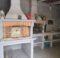 /album/churrasqueiras-com-forno-a-lenha/img-0852-jpg/